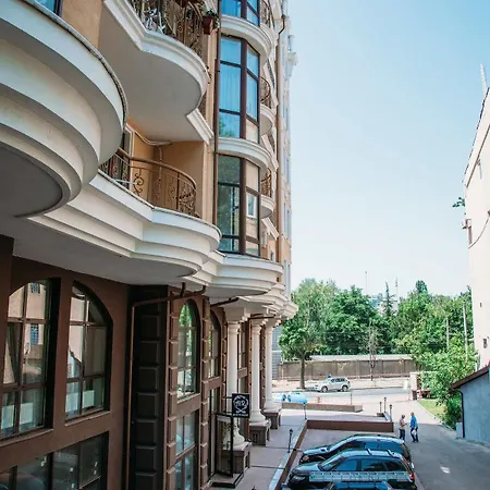 Otel Vintage On French Boulevard Odessa