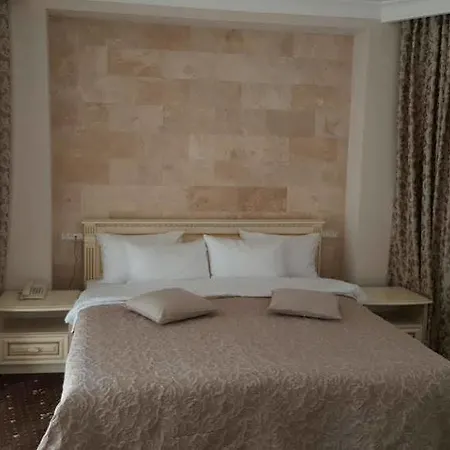 Vintage On French Boulevard Otel 3*