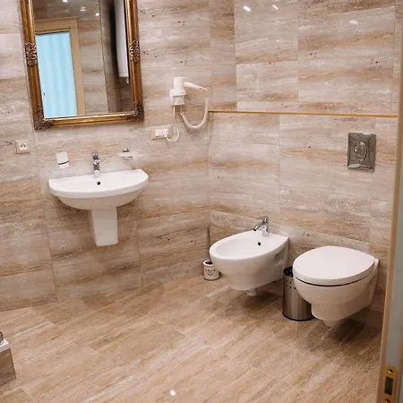 Vintage On French Boulevard 오데사