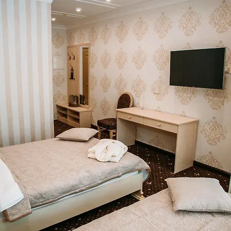 Hotel Vintage On French Boulevard 3*