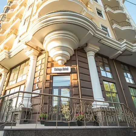 Vintage On French Boulevard Hotel Odesa