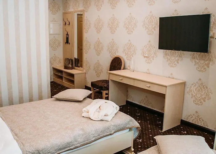 Hotel Vintage On French Boulevard 3*