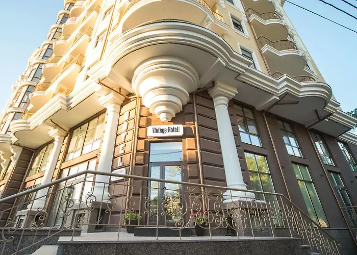 Vintage On French Boulevard Hotel Odessa
